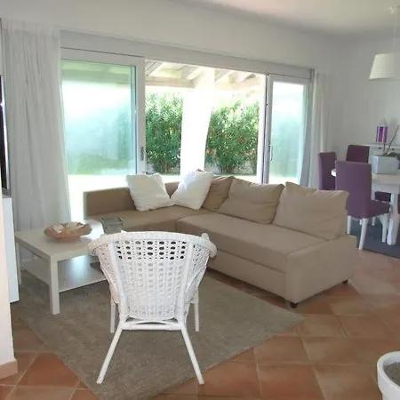 Pittulongu Sleeps 6 Air Con Nyaraló Olbia